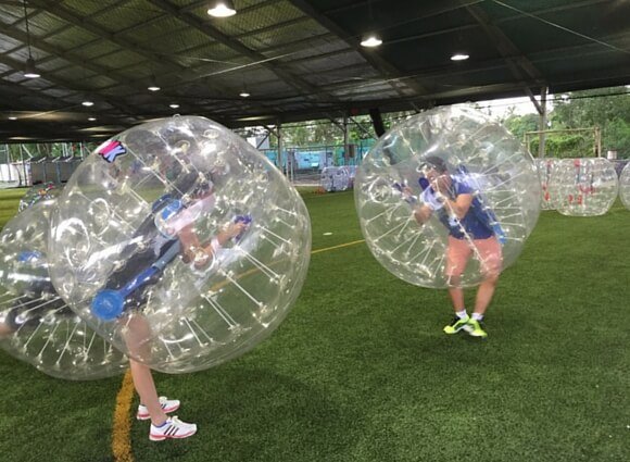 Bubble Bump - Bump Your Way to the Goal! | Tagtical